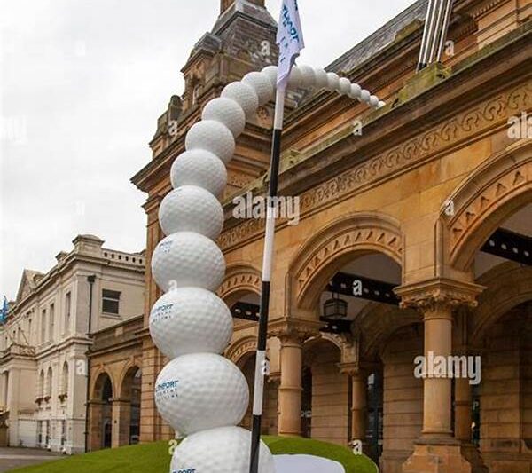 Golf-inspired Artistic Sculptures