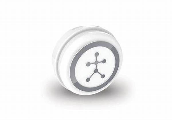 Motion-sensing Golf Training Equipment