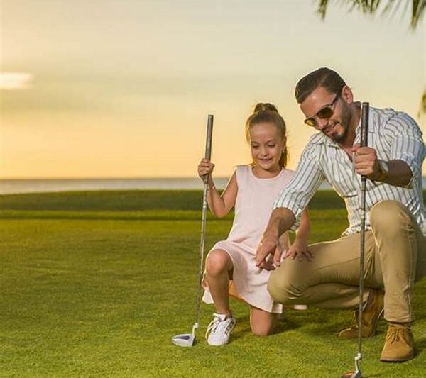Unforgettable Father-daughter Golf Getaways