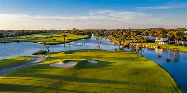 Golf Courses Along Florida Coastlines