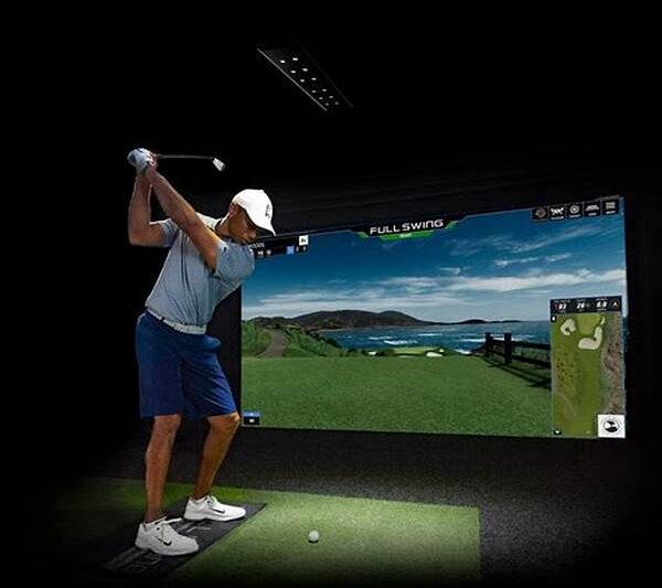 Cutting-edge Golf Swing Technology.